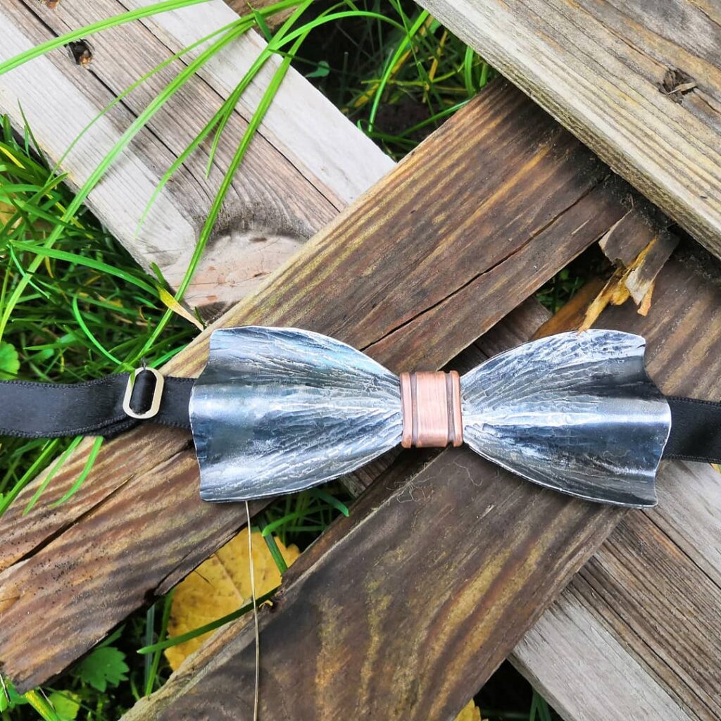 Ručně kovaný ocelový motýlek - originální dárek pro muže - Steelek